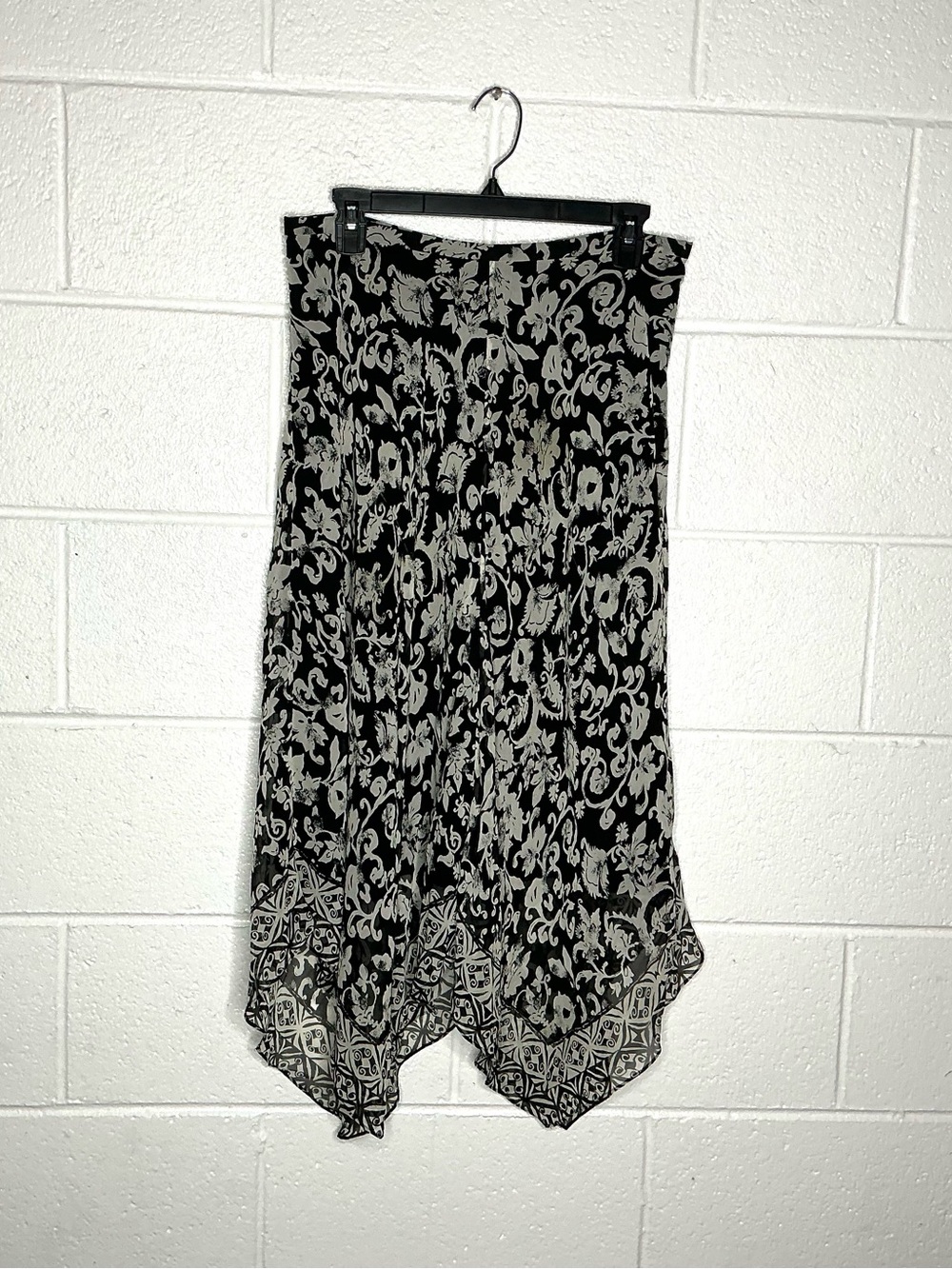 < Vintage Charter Club Silk Floral Asymmetrical Hem Midi Skirt >